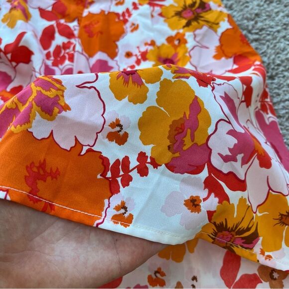 LUSH Floral Strapless Romper - Picture 7 of 14